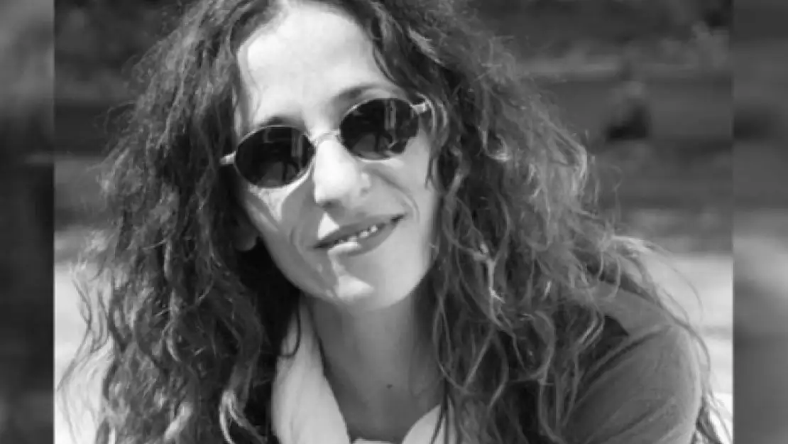 Oyuncu Arzu Akın'dan Acı Haber