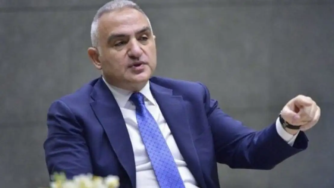 Bakan Ersoy, Turist Beklentisini Açıkladı