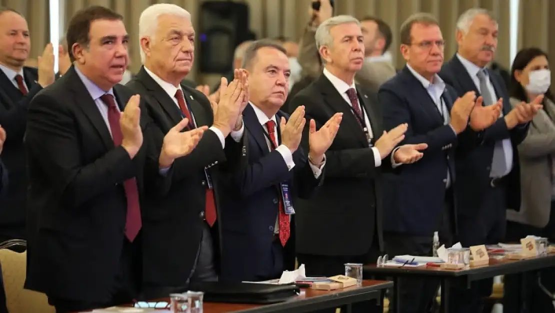 Başkan Gürün, 'Belediye Başkanları Çalıştayı'na Katıldı