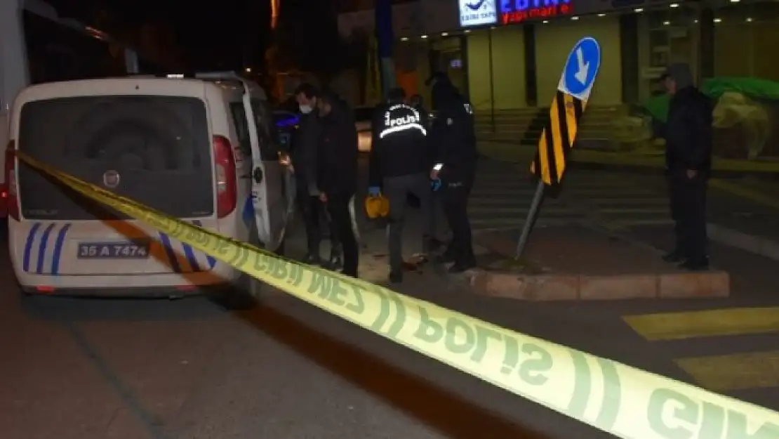 Bir Kadının Boğazı Kesilmiş Halde Cansız Bedeni Bulundu
