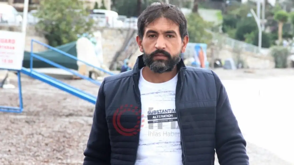 Bodrum'daki Şoförün Kıyafetine Tepki Gösterdiği İşçiden Duygulandıran İstek