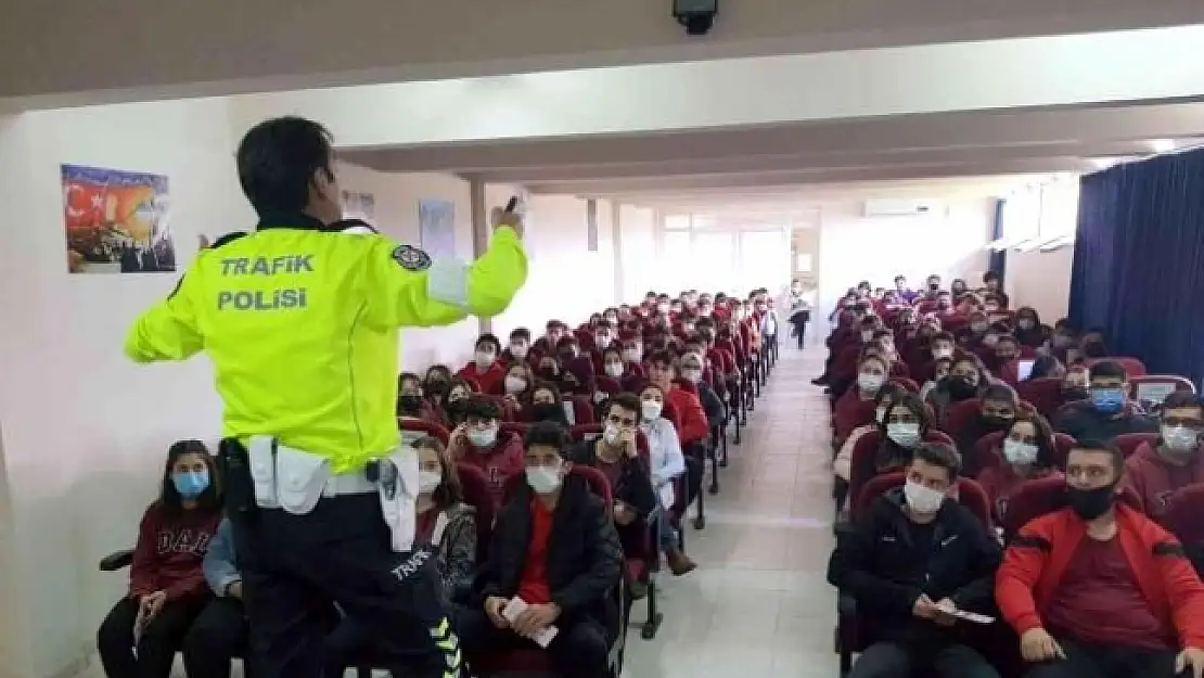 Dalaman'da Öğrencilere Trafik Güvenliği ve KADES Eğitimi