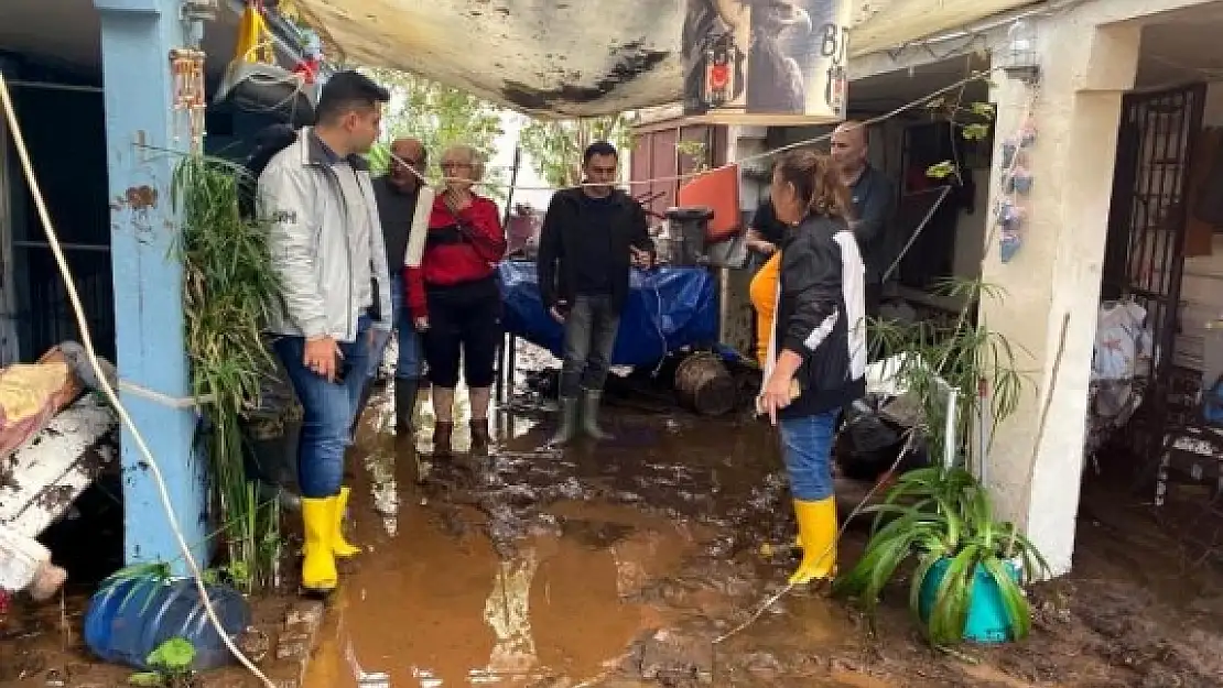 Marmaris'teki selzede ailelerin yaraları sarıldı