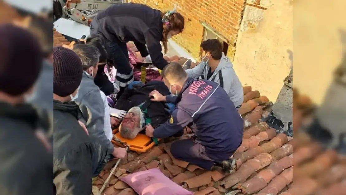 Milas'taki 62 Yaşındaki Adam Çatı Tamiratı Sırasında Aşağı Düştü
