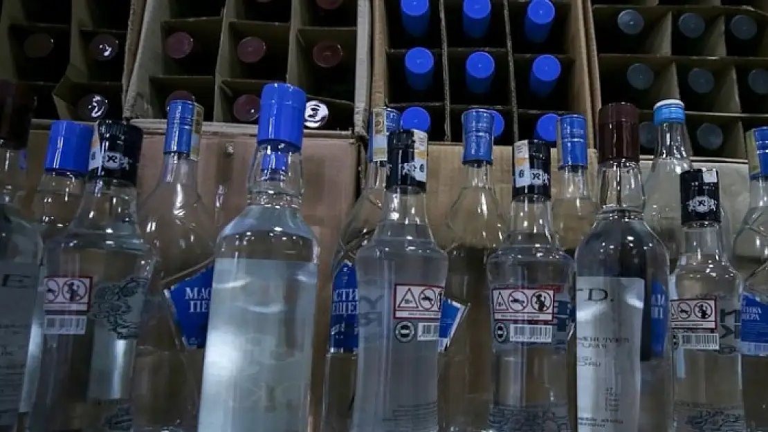 Muğla'nın da Aralarında Bulunduğu 22 İlde Bir Ay İçinde 84 Kişi Sahte Alkolden Yaşamını Yitirdi