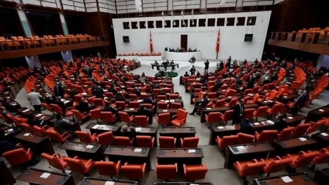 TBMM'de 2022 Yılı Bütçesi Kabul Edildi