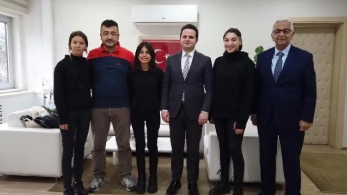 Yatağanlı Sporculardan Emre Çay'a Ziyaret