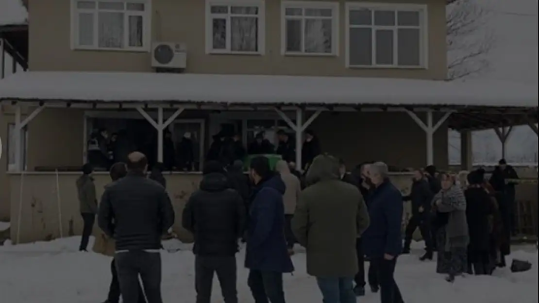 Ağabeyini Kontrol Etmek İçin Gittiği Evde Cesediyle Karşılaştı!