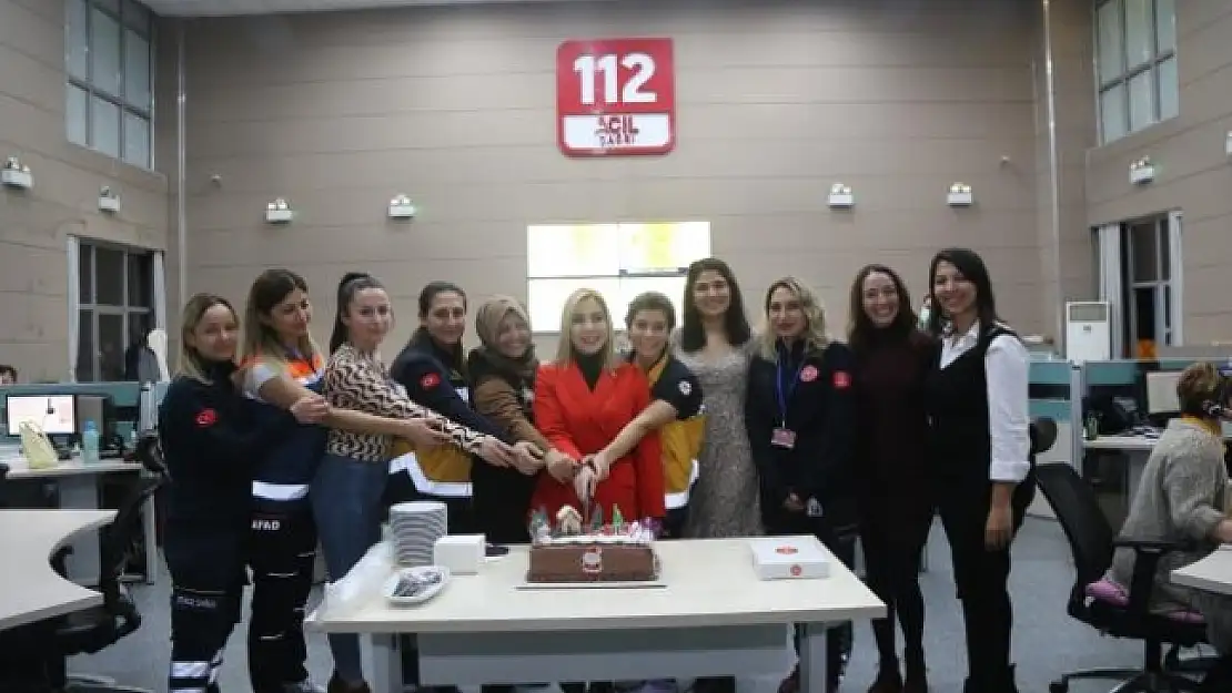 AK Parti'li Gökcan'dan 112 Acil Çağrı Merkezi'ne Yeni Yıl Ziyareti