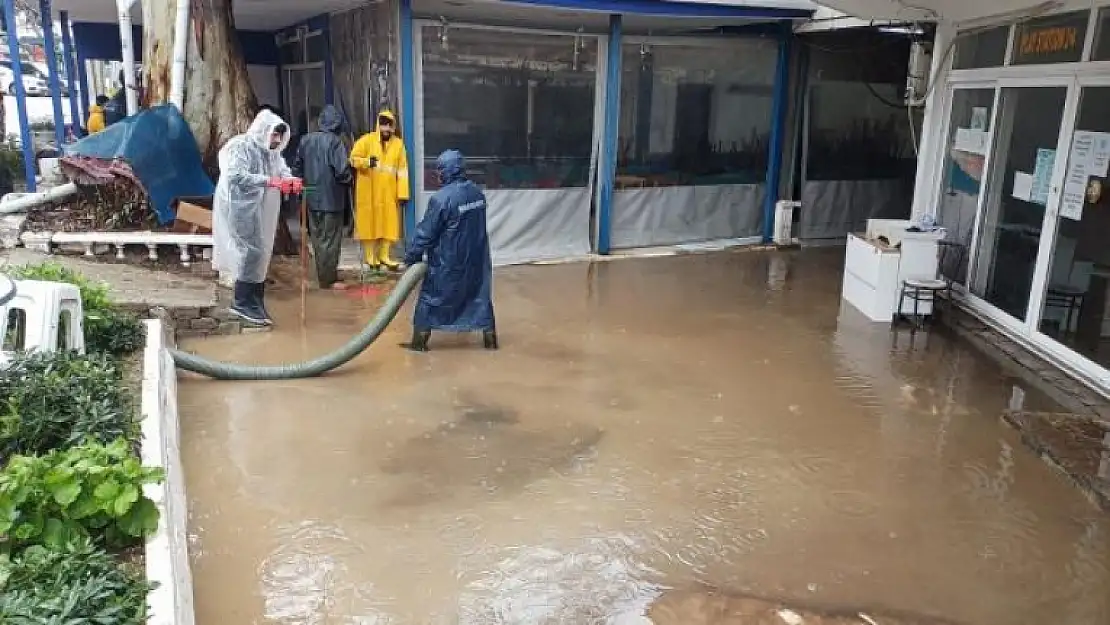 Bodrum'da 'Dışarı Çıkmayın' Uyarısı Yapıldı