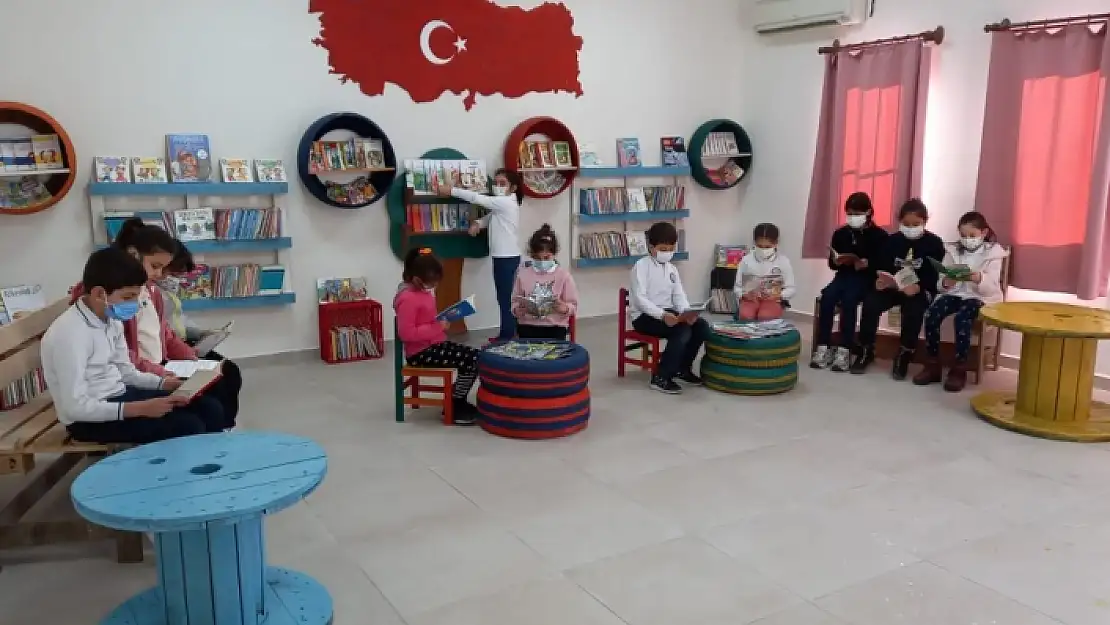 Bodrum'da Sıfır Atık Kitap Şehri Kütüphanesi Açıldı
