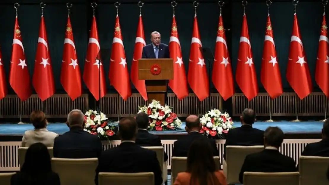 Cumhurbaşkanlığı Kabinesi Bugün Toplanıyor: Gündemde Neler Var?