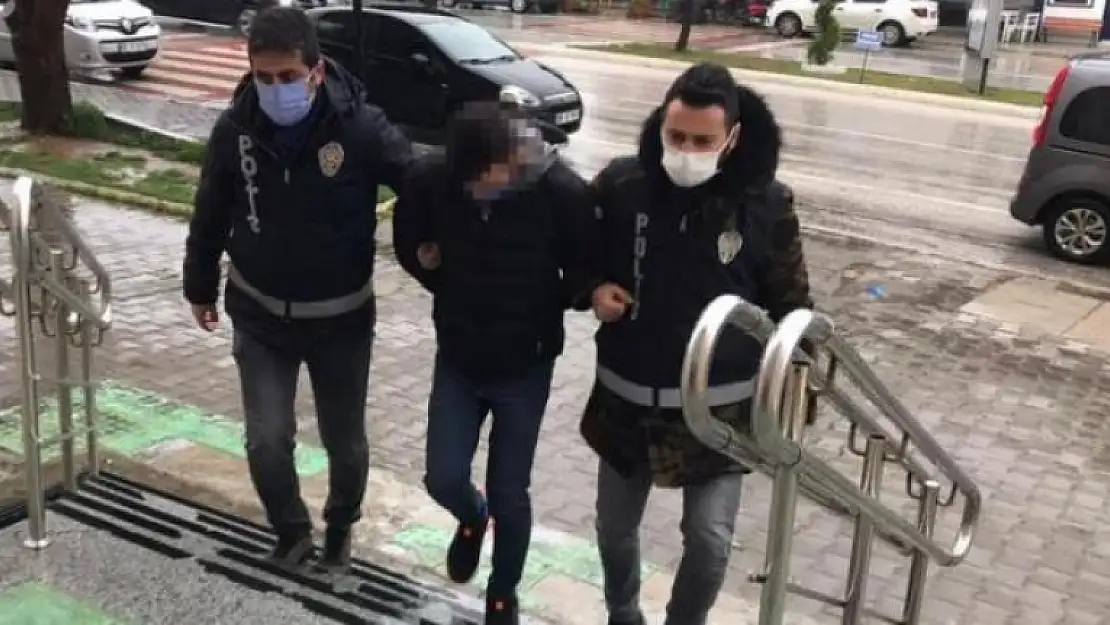 Fenomenlik Hayali,19 Yaşındaki Gencin Başını Yaktı!