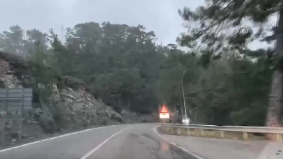 Göcek'te Kısa Süreli Kar Yağışı!