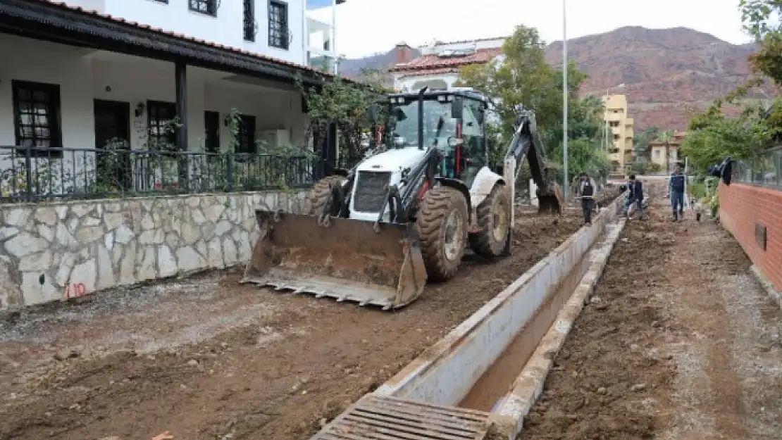 İçmeler'e Marmaris Belediyesi'nden Müdahale
