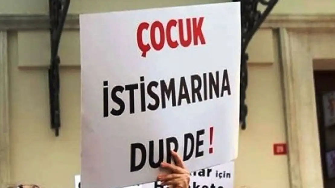 Karın Ağrısı Şikayetiyle Hastaneye Götürülen Çocuğun Hamile Olduğu Ortaya Çıktı