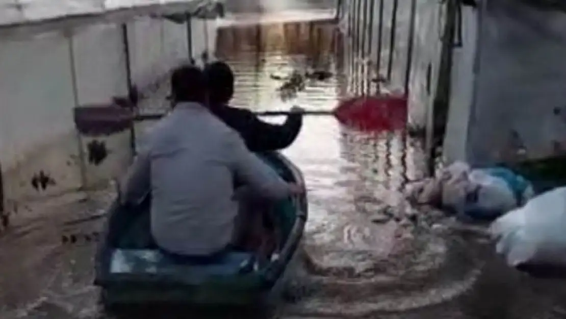 Muğla'da Üreticiler, Seralar İçin Kürek Çekti