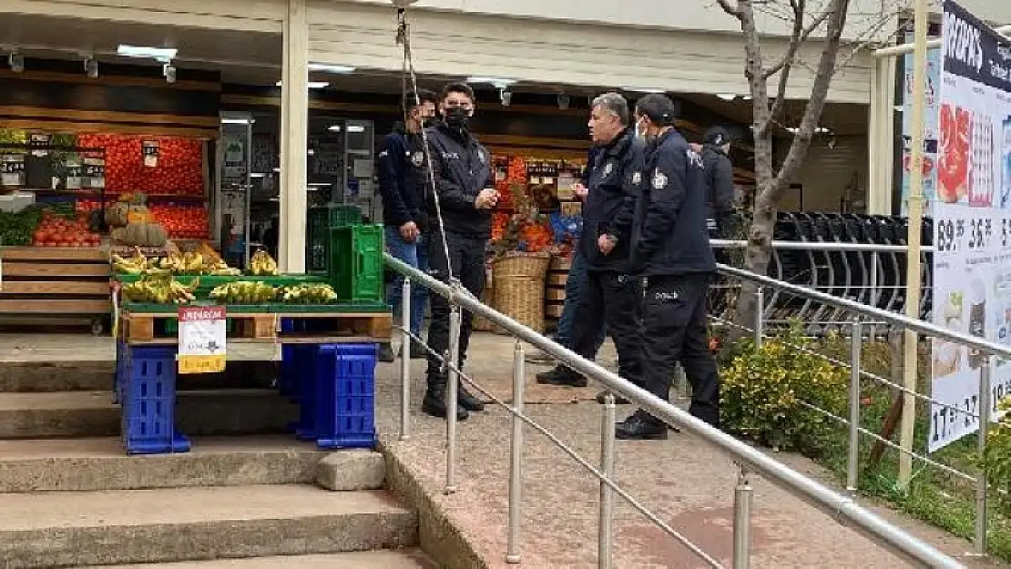Husumetli Olduğu Çiftle Markette Karşılaştı, Kurşun Yağmuruna Tuttu