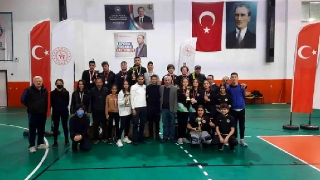 Köyceğiz'de Düzenlenen Floor Curling Müsabakaları Sona Erdi