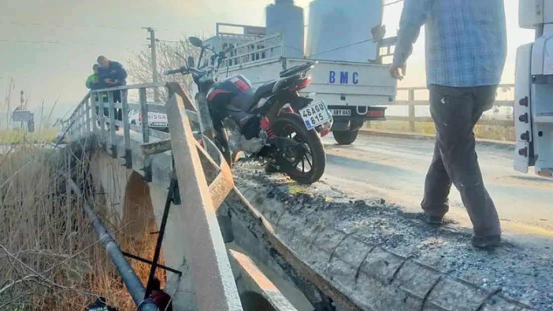 Milas'ta Kanala Düşen Motosiklet Sürücüsü Kurtarıldı