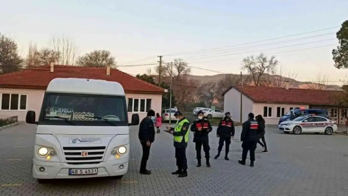 Muğla Jandarması, 'Huzur ve Güven' Uygulamasında 20 Şahsı Yakaladı