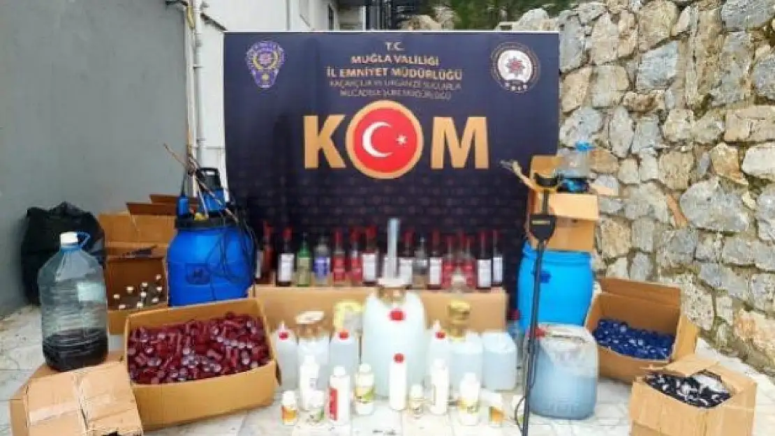 Muğla ve İzmir'de Sahte İçki Operasyonunda 4 Tutuklama