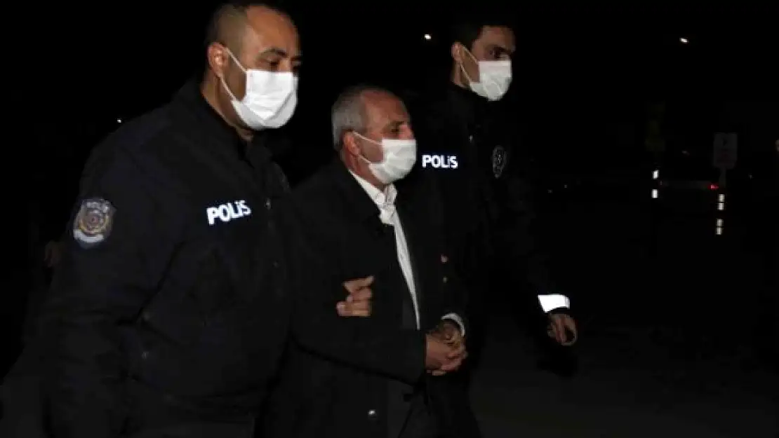 Okul Müdürü Bu Kez 10 Kız Öğrenciye Tacizden Tutuklandı