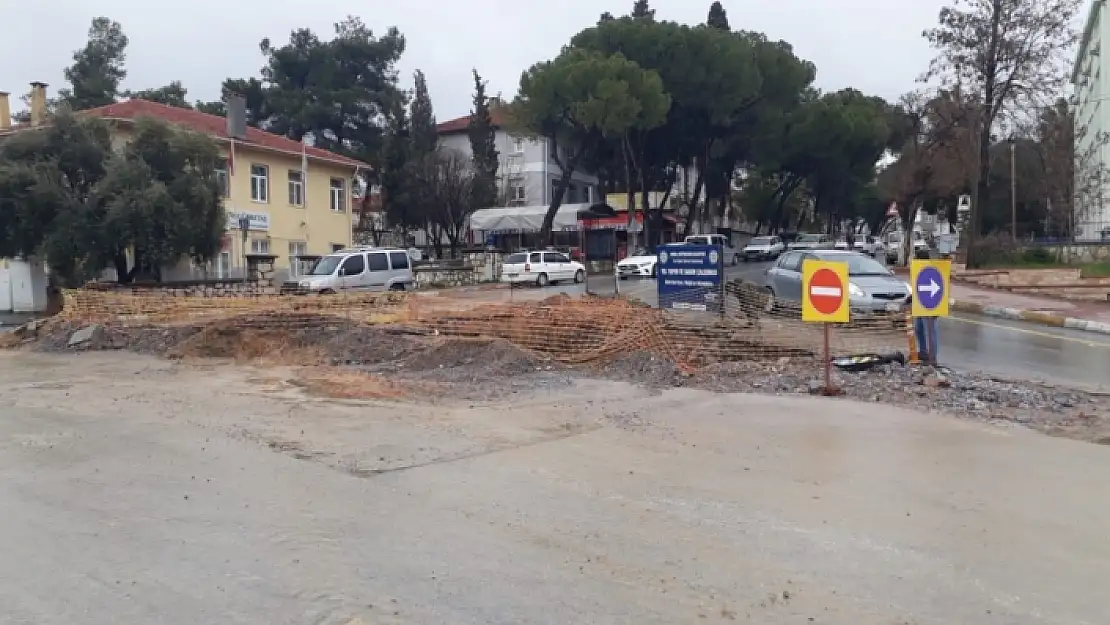 Yatağan'da Alt Yapı Çalışmaları Sürüyor