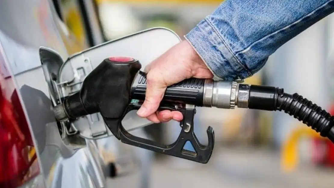 Benzin ve Motorine Yapılacak Zam İptal Edildi