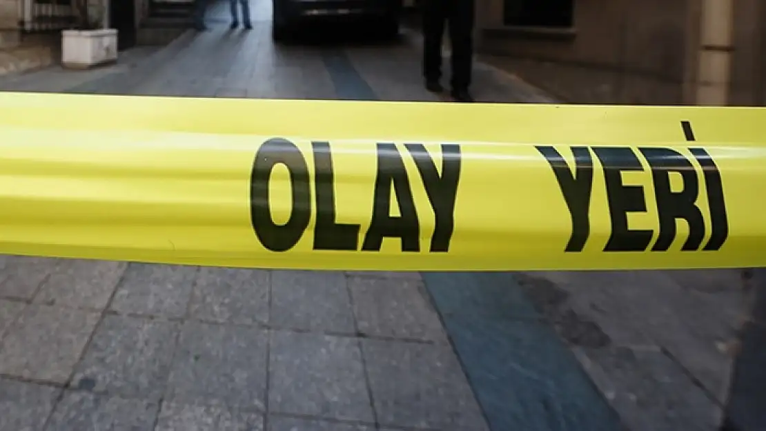 Birlikte Yaşadığı Erkek Tarafından Tüfekle Vurulan Kadın ve Karnındaki Bebeği Yaşamını Yitirdi