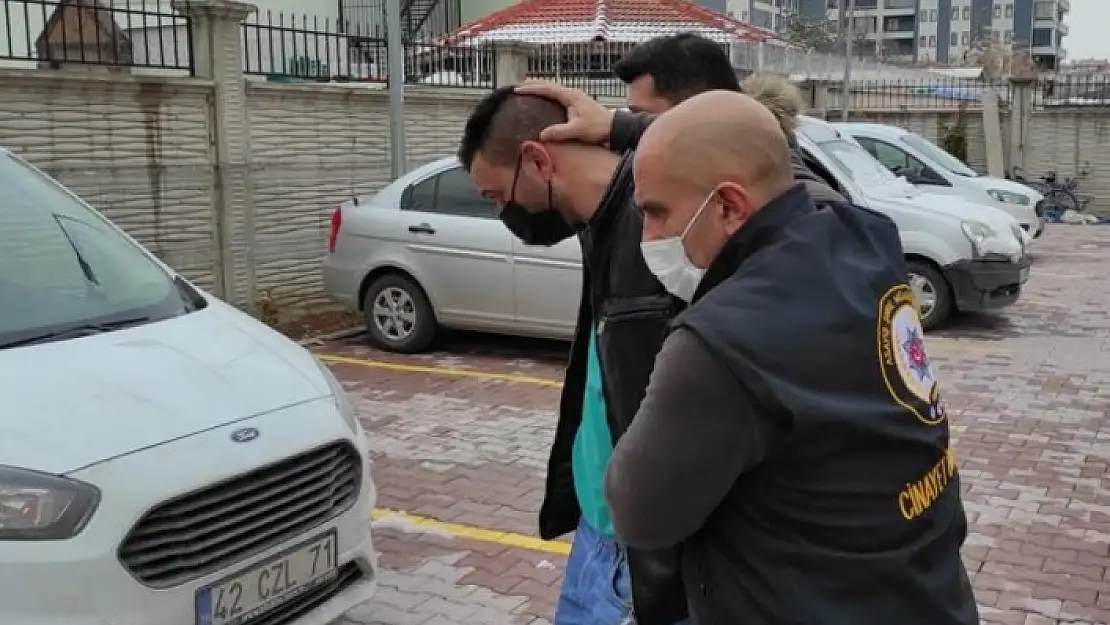 Kayınvalidesini Katleden ve Eşini Yaralayan Şahıs Suç Makinesi Çıktı