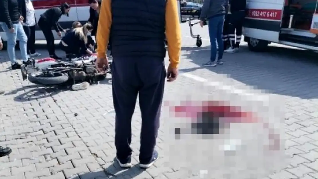 Marmaris'te Trafik Kazası: 1 Kişi Yaşamını Yitirdi, 1 Kişi Yaralandı