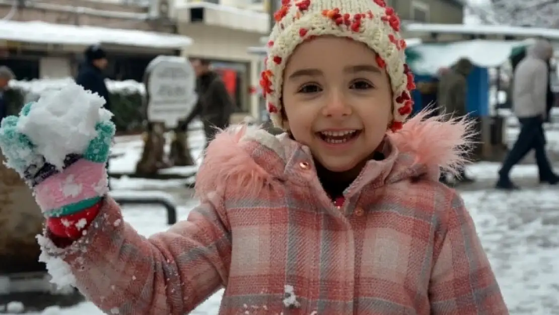 Muğla'nın 4 İlçesinde Eğitime Kar Engeli!