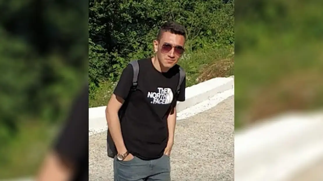 Sokakta Yürürken Bıçaklanan Kişi Yaşamını Yitirdi