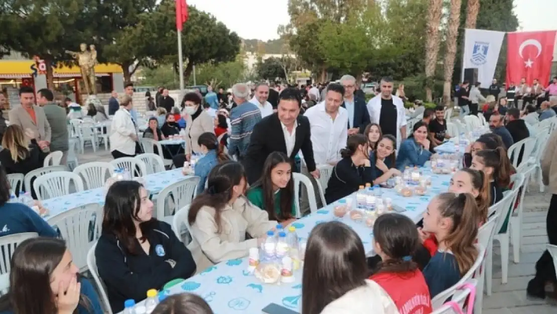 Bodrum Belediyesi'nin İftar Programları Sürüyor