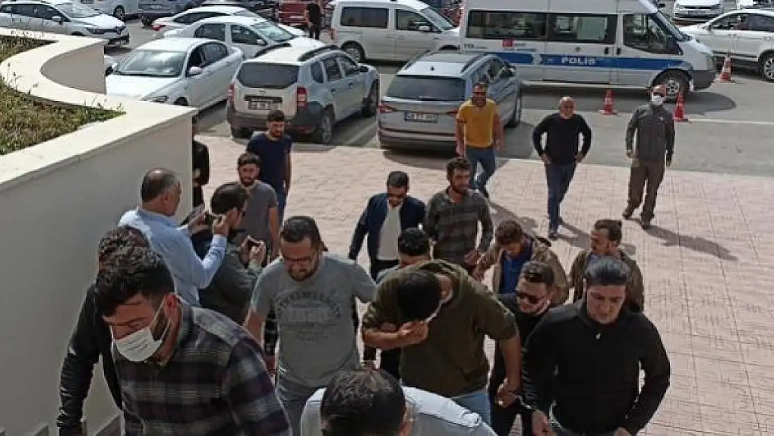 Bodrum'da Nevruz Kutlamasındaki PKK Propagandasına 8 Gözaltı