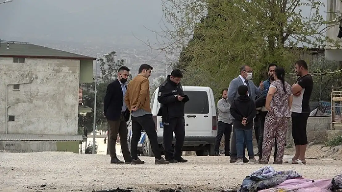 Cinsel İstismarla Suçlanan Aile Mahalleyi Terk Etti