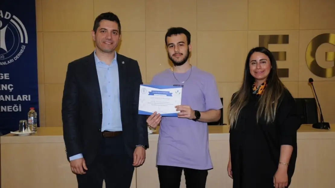 EGİAD'dan Gençleri Hayata Hazırlayan Proje