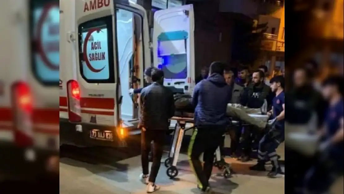 Eşiyle Yürüdüğü Esnada Kuzeni Tarafından Katletti
