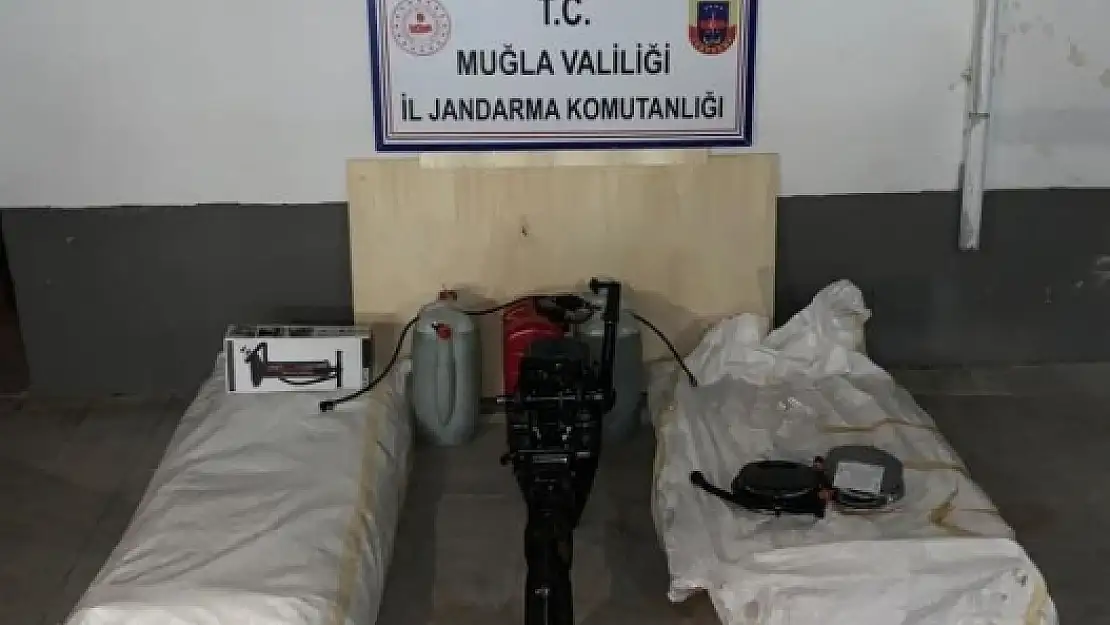 Köyceğiz'de 18 Düzensiz Göçmen ve Bir Organizatör Yakalandı