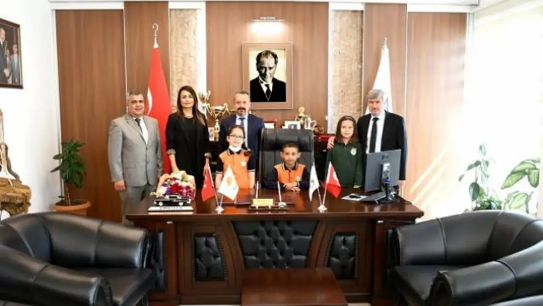 Köyceğiz'de Başkan Ceylan'ın koltuğuna Bekir Dalaman Oturdu