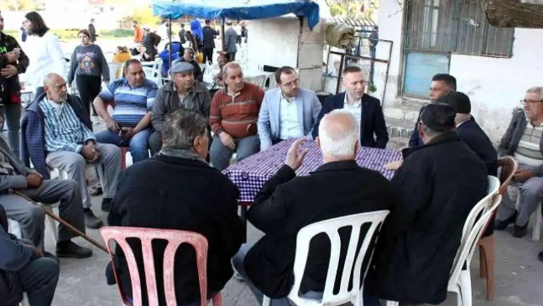 Küçük Dibekdere'de İftar Yemeği