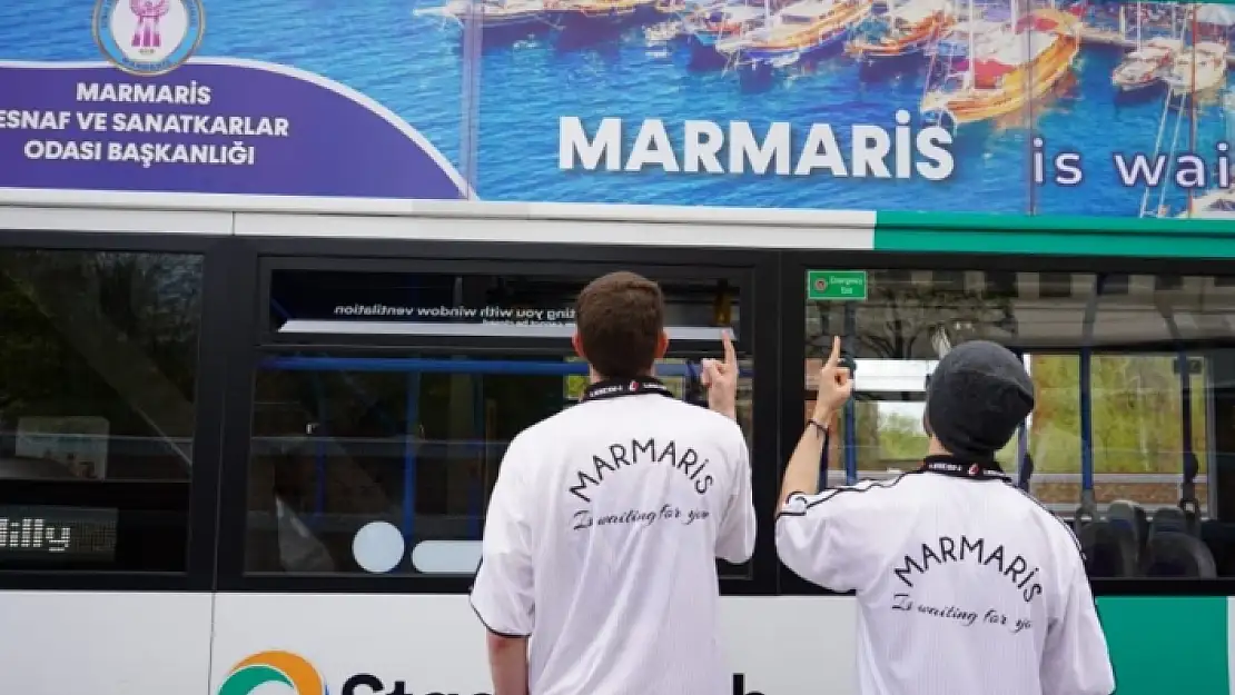 Marmaris Esnaf ve Sanatkârlar Odası, İngiltere'deki Otobüslere Reklam Verdi