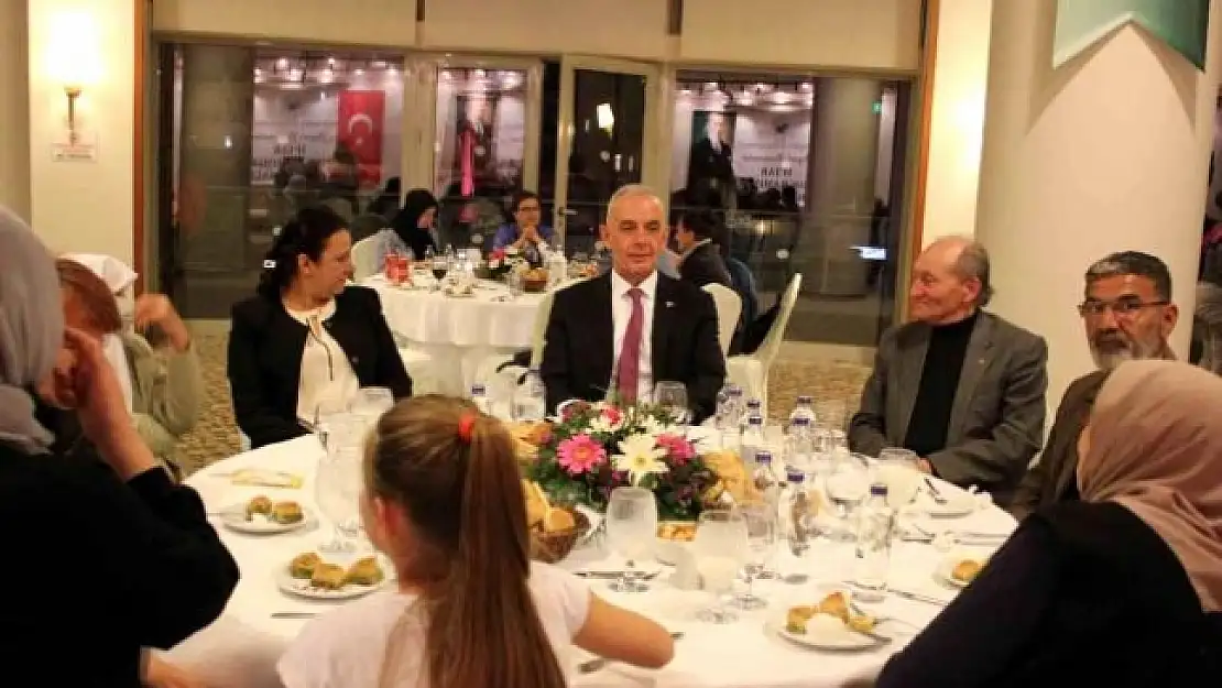 Marmaris Kaymakamlığı'ndan İftar Programı
