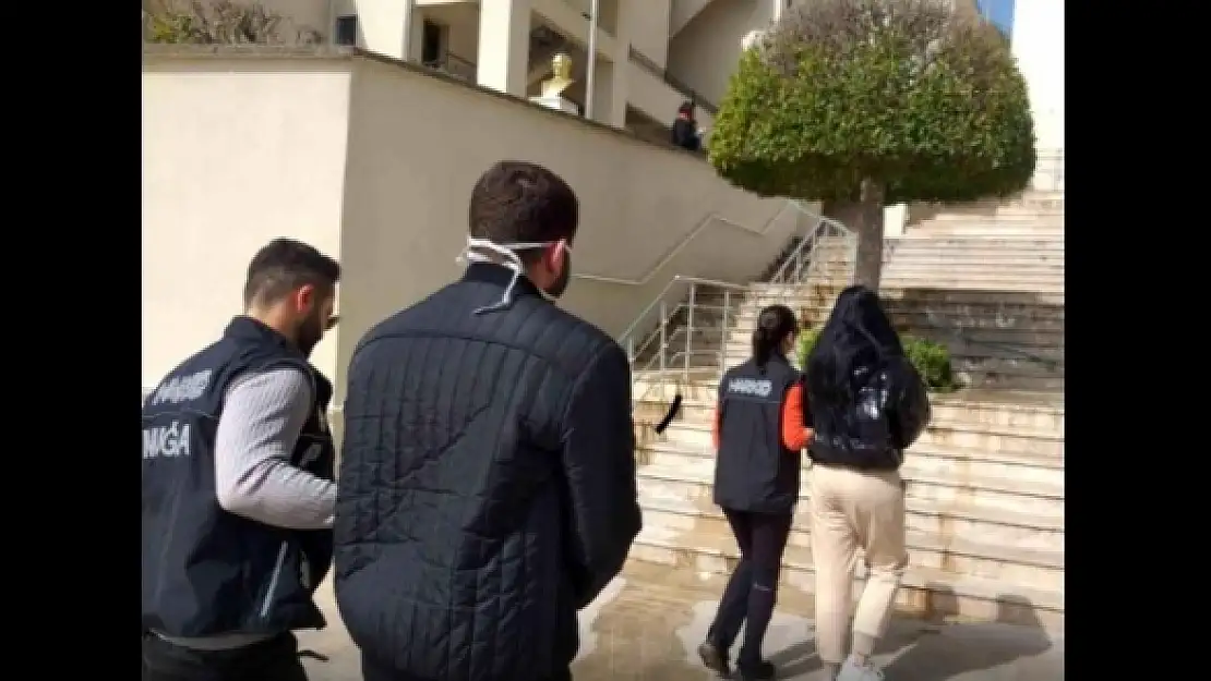 Marmaris'te 1,5 milyon TL'lik Uyuşturucu Madde Ele Geçirildi