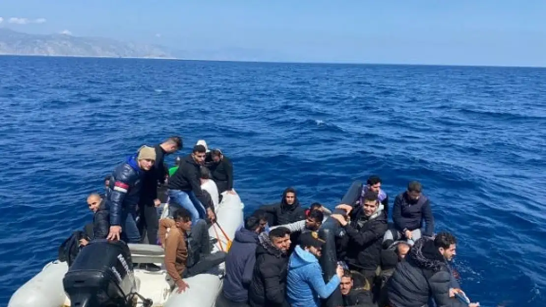 Marmaris'te 71 Düzensiz Göçmen Kurtarıldı