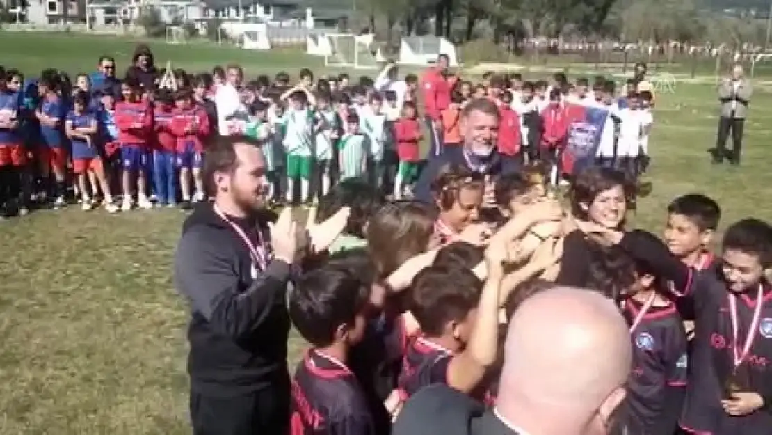 Muğla'daki 48 Cup Minikler Şenliği Futbol Turnuvası'nın Şampiyonu Belli Oldu