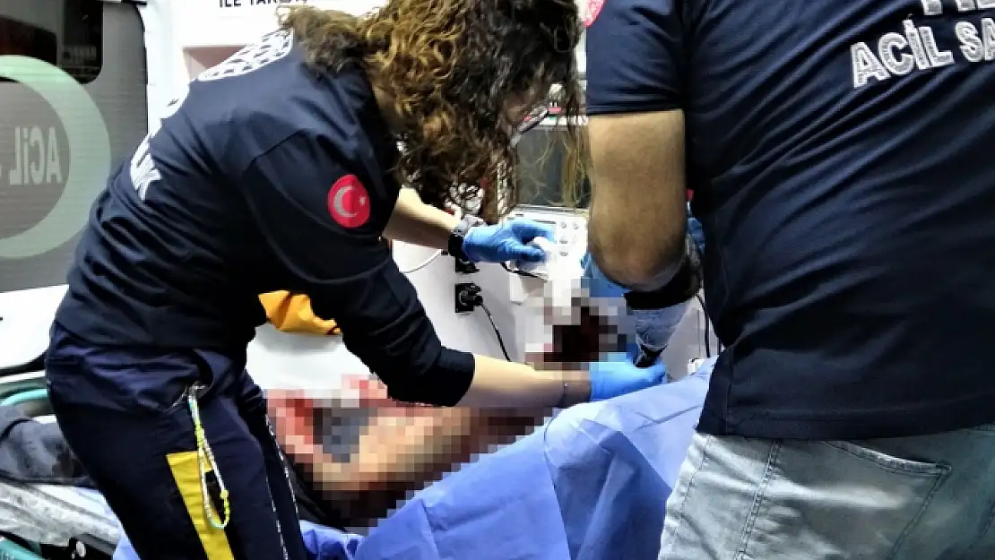 Öfkeli Adam, Eski Eşi ve Kocasına Dehşeti Yaşattı