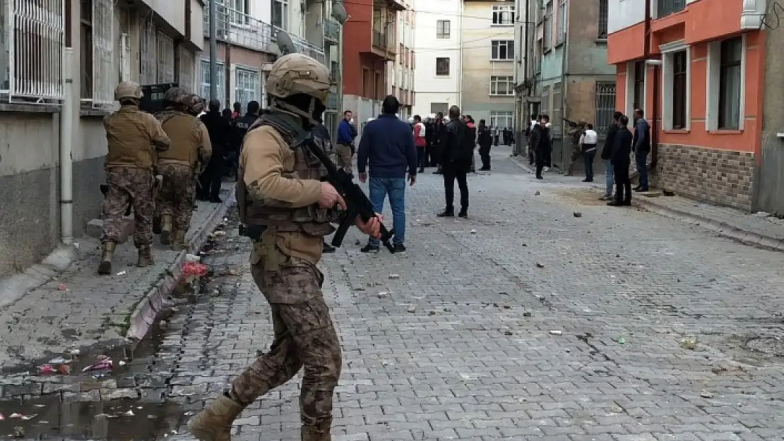 Dünürlerin Kavgasında Özel Harekat Devreye Girdi