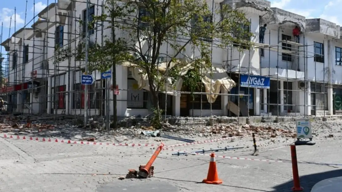 Köyceğiz Belediye Düğün Salonu'nda Restorasyon Başladı